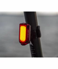 Eclairage Arrière LifeLine Daylight Visible (20 Lumens) -France Pièces Pour Vélos Soldes CRC13838