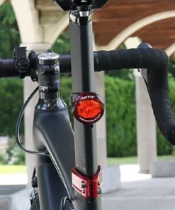 Mini Feu Arrière Portable Cateye -France Pièces Pour Vélos Soldes Cateye WearableMini202