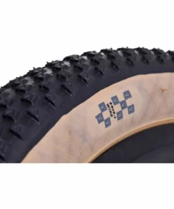 DMR DJ24 Dirt Jump And Street Tyre 28 DMR DJ24 Dirt Jump And Street Tyre -France Pièces Pour Vélos Soldes DMR DJ 24 SKINWALL TYRE DETAIL202