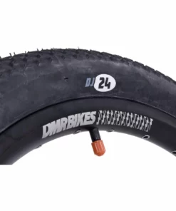 DMR DJ24 Dirt Jump And Street Tyre 18 DMR DJ24 Dirt Jump And Street Tyre -France Pièces Pour Vélos Soldes DMR DJ BLACK TYRE DETAIL 1 4