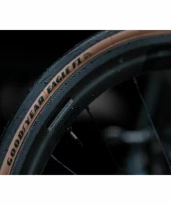 Pneu De Route Goodyear Eagle F1 18 Pneu De Route Goodyear Eagle F1 -France Pièces Pour Vélos Soldes Goodyear Eagle F1 Road Tyre Tyres Black Tan GR 010 25 622 V002 R 2
