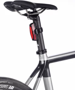 Eclairage Arrière LifeLine Aero Beam (25 Lumens) -France Pièces Pour Vélos Soldes LIFELINE Aero20Beam 50 Lumen Rear Bike Light 03