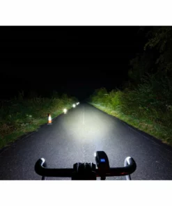 Eclairage Avant Moon Meteor Storm -France Pièces Pour Vélos Soldes lights comparison 103000606