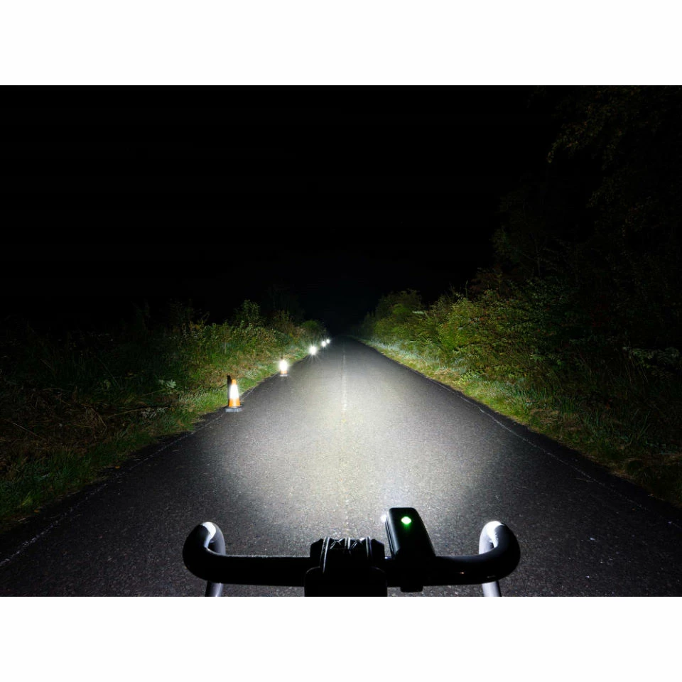 Éclairage Avant Lezyne Macro Drive 1300XL 4 Éclairage Avant Lezyne Macro Drive 1300XL – Image 2